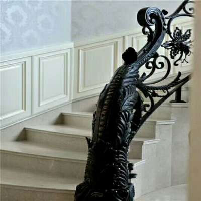 Spiral iron cast iron staircase